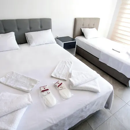 Ξενοδοχείο Lofts Luna 2*