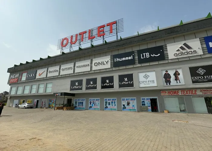 Lofts Luna فندق ألانيا